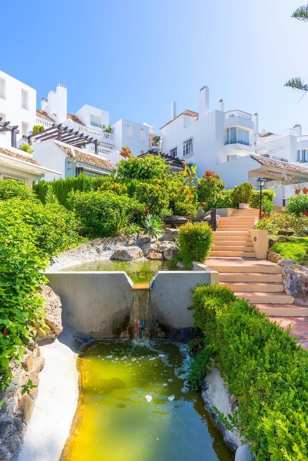 Elviria Playa White Pearl Beach Марбелья Экстерьер фото