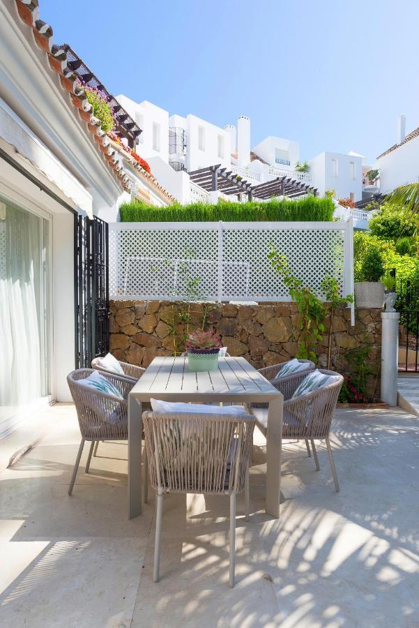 Elviria Playa White Pearl Beach Марбелья Экстерьер фото