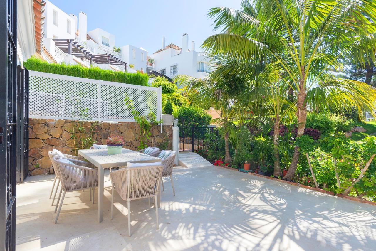 Elviria Playa White Pearl Beach Марбелья Экстерьер фото